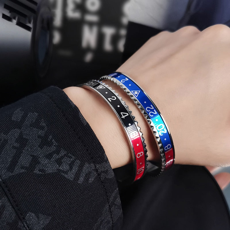 New stainless steel personality fashion men &#39;s and women &#39;s bracelets digital display water ghost women and men bracelet jewelry